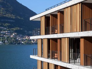 DIE LESER VON CONDÉ NAST TRAVELER US HABEN ENTSCHIEDEN IL SERENO IST WIEDER DAS BESTE HOTEL AM COMER SEE DIE LESER VON CONDÉ NAST TRAVELER US HABEN ENTSCHIEDEN IL SERENO IST WIEDER DAS BESTE HOTEL AM COMER SEE