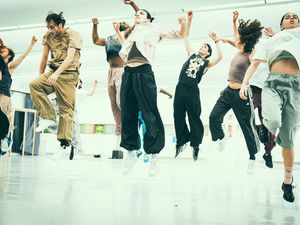 Choreografie: Andrea Peña in Zusammenarbeit mit den Tänzer:innen von TANZ_KASSEL