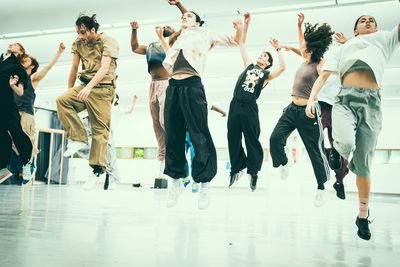 Choreografie: Andrea Peña in Zusammenarbeit mit den Tänzer:innen von TANZ_KASSEL