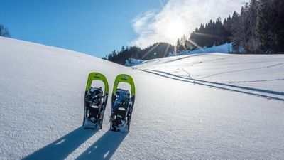 Das Mountain Retreat Center im Chiemgau ist besonders im Winter ein Ort der Ruhe und Entschleunigung. Yoga und Bewegung an der frischen Luft sind eine Wohltat für Körper und Geist