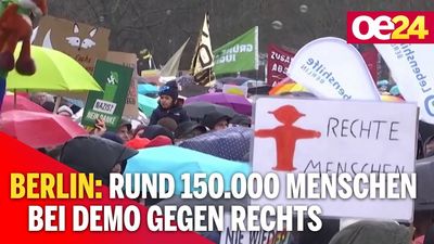 Ebenfalls absurd, aber weniger zum Lachen, sind die Demonstrationen „gegen Rechts