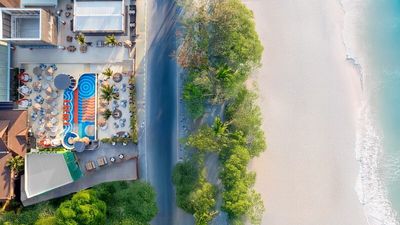 Patong Beach wird noch bunter: Der neueröffnete Endless Summer Beach Club im Courtyard by Marriott Phuket, Patong Beach Resort sorgt das ganze Jahr für Sommerfeeling
