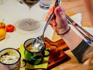 Beim Lechtaler Bergherbst 2026 dürfen neben den traditionellen Wildgerichten auch typisch tirolerische Suppen nicht auf der Speisekarte fehlen