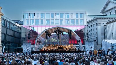 Die Spielzeit 2024-25 der Bayerischen Staatsoper wird dieses Jahr mit dem Oper für alle-Konzert eröffnet
