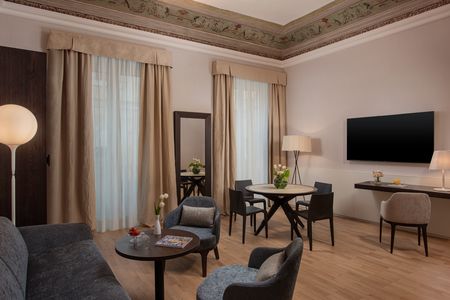 Das Hotel verfügt über 86 Zimmer und Suiten in verschiedenen Kategorien 