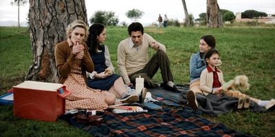 Enrico Berlinguer (Elio Germano) mit seiber Familie