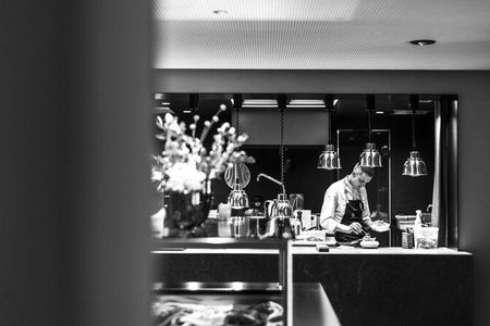Das Südtiroler Gourmetrestaurant Mamesa befindet sich im Hotel Weisses Kreuz in Burgeis im Vinschgau