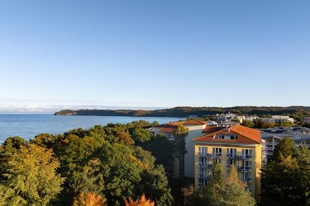 Das IFA Rügen Hotel & Ferienpark liegt direkt am Ostseestrand