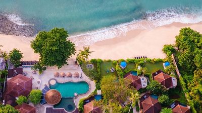 Jede Villa des luxuriösen SAii Koh Samui Choengmon Resorts im Nordosten der thailändischen Insel ist ein intimer Rückzugsort mit privatem Pool