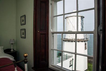 Übernachten im Leuchtturm: Der Blick wie hier im Blackhead Lighthouse ist außergewöhnlich