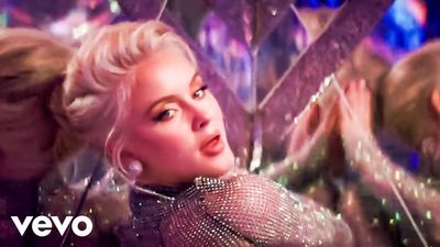 VENUS von Zara Larsson ist ein Pop-Album, das einer Göttin würdig ist