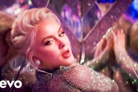 VENUS von Zara Larsson ist ein Pop-Album, das einer Göttin würdig ist