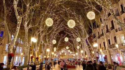 Während der Weihnachtszeit erstrahlt Mallorcas Hauptstadt Palma in feierlichem Glanz