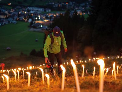 Vereine, Gastwirte und Institutionen bringen die Berge zum Leuchten