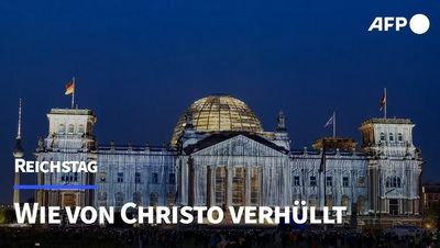 30 Jahre verhüllter Reichstag - Christo and Jeanne-Claude - 1995-2025