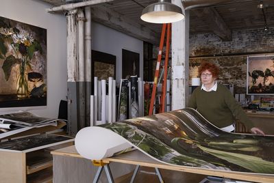 Vera Mercer im Atelier