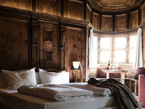 Vier-Sterne-Superior-Designhotel Weisses Kreuz Vier-Sterne-Superior-Designhotel Weisses Kreuz
