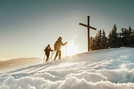 Skitouren, Rodeln und Winterwandern am Bad Tölzer Blomberg
