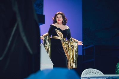 Eva Mattes ist eine wichtige Darstellerin des Neuen Deutschen Films und wurde zudem als Theaterschauspielerin an großen deutschsprachigen Bühnen bekannt