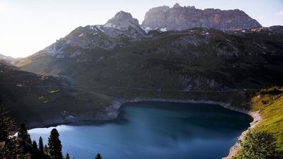 Der Lechweg startet am Vorarlberger Formarinsee und kann bis zu seinem Ende im bayerischen Füssen in sieben bis zehn Etappen absolviert werden