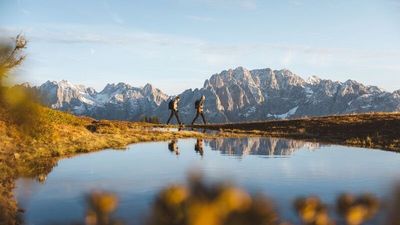 Am schönsten erlebt man die Osttiroler Bergwelt in Österreich zwischen den Hohen Tauern, den Lienzer Dolomiten und dem Hochpustertal zu Fuß