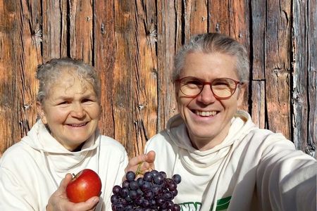 Die Veranstalter des Festival Frischer Früchte Austria auf der MONDI Bellevue Alm Gastein sind Gabriele und Raphael Resch