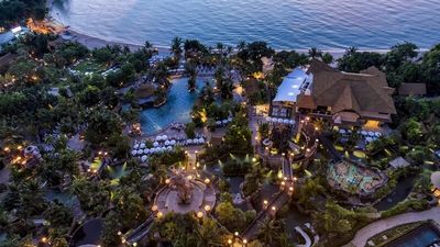 Im kinderfreundlichen Themenresort Centara Grand Mirage Beach Resort Pattaya im Golf von Thailand werden Gäste wie im Film „The Lost World“ zu Entdeckern und begeben sich unter anderem auf die Spuren von Dinosauriern
