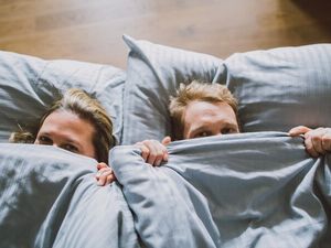 In einer knappen Woche wieder zurück zur inneren Ruhe finden: Die Kurz-Pauschale „Schlaf-Schnuppern“ im Allgäuer Kurort Füssen beinhaltet Coachings, Ernährungsberatung, Yoga, ein Kräuterseminar sowie eine Einführung in die Kneipp’schen Wasseranwendungen