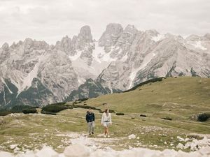 Die Wandermöglichkeiten in den Dolomiten sind nahezu unbegrenzt – auch direkt ab der Haustür des Naturhotel Leitlhof oberhalb von Innichen Die Wandermöglichkeiten in den Dolomiten sind nahezu unbegrenzt – auch direkt ab der Haustür des Naturhotel Leitlhof oberhalb von Innichen