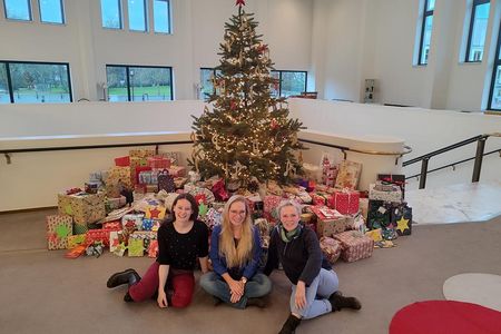 Das Aalto Wunschbaum Geschenke Team