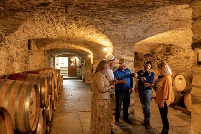 Im Clare Valley: Rund um Adelaide kann man vielerorts Wein verkosten