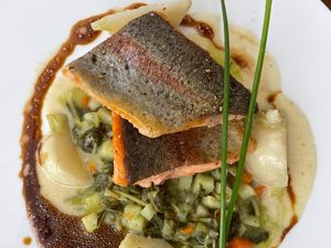 In einem kleinen Dorf im Burgenland liegt mit dem taubenkobel eine der besten kulinarischen Adressen Österreichs. In einem kleinen Dorf im Burgenland liegt mit dem taubenkobel eine der besten kulinarischen Adressen Österreichs