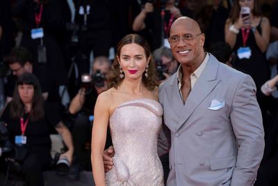 Emily Blunt und Dwayne Johnson 