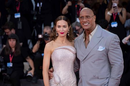 Emily Blunt und Dwayne Johnson 