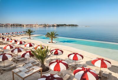 Infinity Pool Anlage Rendering Pical Resort Valamar