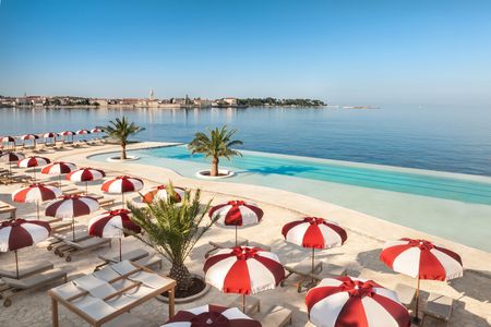 Infinity Pool Anlage Rendering Pical Resort Valamar
