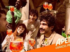 Aperol-Spritz und die Bedeutung für das ultimative Aperitivo-Erlebnis Aperol-Spritz und die Bedeutung für das ultimative Aperitivo-Erlebnis