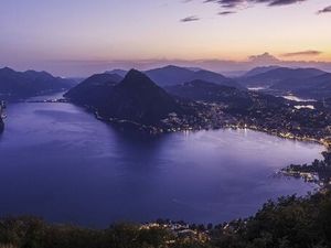 Auf Weltreise im Tessin, hier am „Zuckerhut“ von Lugano: Kaum eine europäische Region vereint auf kleinstem Raum so viele exotische Elemente wie der südlichste Kanton der Schweiz