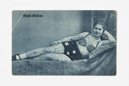 Postkarte der tätowierten Schaustellerin Maud Arizona, Frühes 20. Jh
