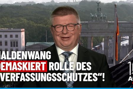 Der Verfassungsschutz wird zum Ermittler, Richter, Vollstrecker und Agitator in Sachen Gedanken- und Meinungsäußerungsfreiheit 