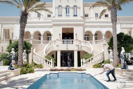 Die Luxusvilla ist ein goldener Käfig