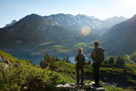 Nur Du, ich und die Natur: Auf dem 125 Kilometer langen Lechweg zwischen Deutschland und Österreich gibt es zahllose Momente zum Innehalten