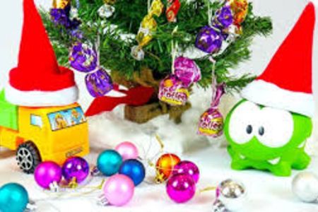 Weihnachten ist nicht nur das Fest der Liebe und der Gemütlichkeit, sondern auch der Vorfreude. Denn schon bevor die festliche Weihnachts-Deko überhaupt steht, können viele Kinder die Bescherung kaum erwarten