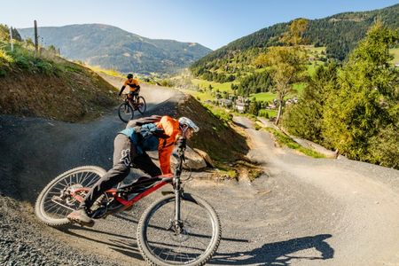 Über flowige Trails und aussichtsreiche Almen: Die NOCKBIKE-MTB-Trophy