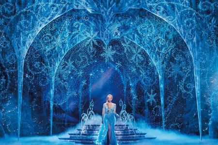 Disneys DIE EISKÖNIGIN feiert im November 2024 Premiere im Stage Apollo Theater