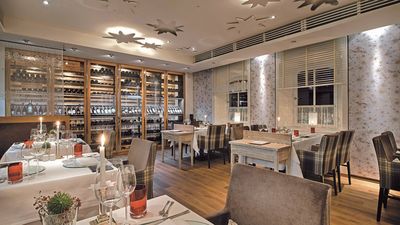 Alpine Fine Dining in edlem Ambiente: Im ESS ATELIER wird Genuss als sinnliches Gesamtkunstwerk zelebriert