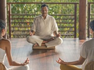 Die „Wellness Guardians“ des Kamalaya Wellness Sanctuary & Holistic Spa auf Koh Samui begleiten Gäste auch nach dem Retreat mit ganzjähriger persönlicher Beratung
