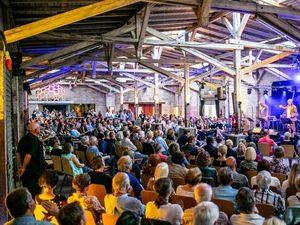 Grenzenloser Musikgenuss in Oberfranken: Neben Auftritten im Globe Coburg sorgen die Musiker beim It’z Jazz-Festival auch in der Alten Pakethalle für Gänsehautmomente Grenzenloser Musikgenuss in Oberfranken: Neben Auftritten im Globe Coburg sorgen die Musiker beim It’z Jazz-Festival auch in der Alten Pakethalle für Gänsehautmomente