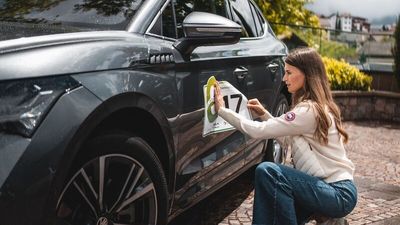 Während der Ausfahrten im Rahmen der schenna e.motion genießen Teilnehmer die Infrastruktur, Hotels und Gastfreundschaft der Südtiroler Gemeinde bei Meran