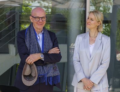 Die Galeristen Bernd Bentler und Jenny Geißler-Bentler